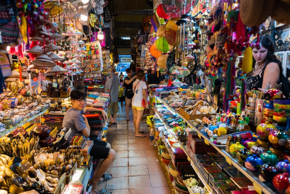 ben thanh market inside